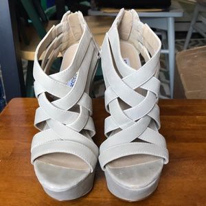 Steve Madden Xcess sz 6 in Bone